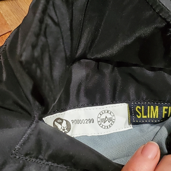 Black Alpha Industries MA-1 Bomber Jacket Small slim - Picture 11 of 12